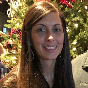 Meet your Posher, Michele